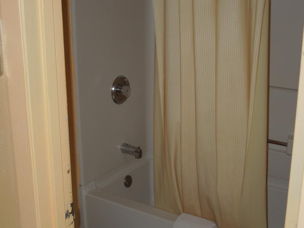 Air View Inn Dayton Room photo